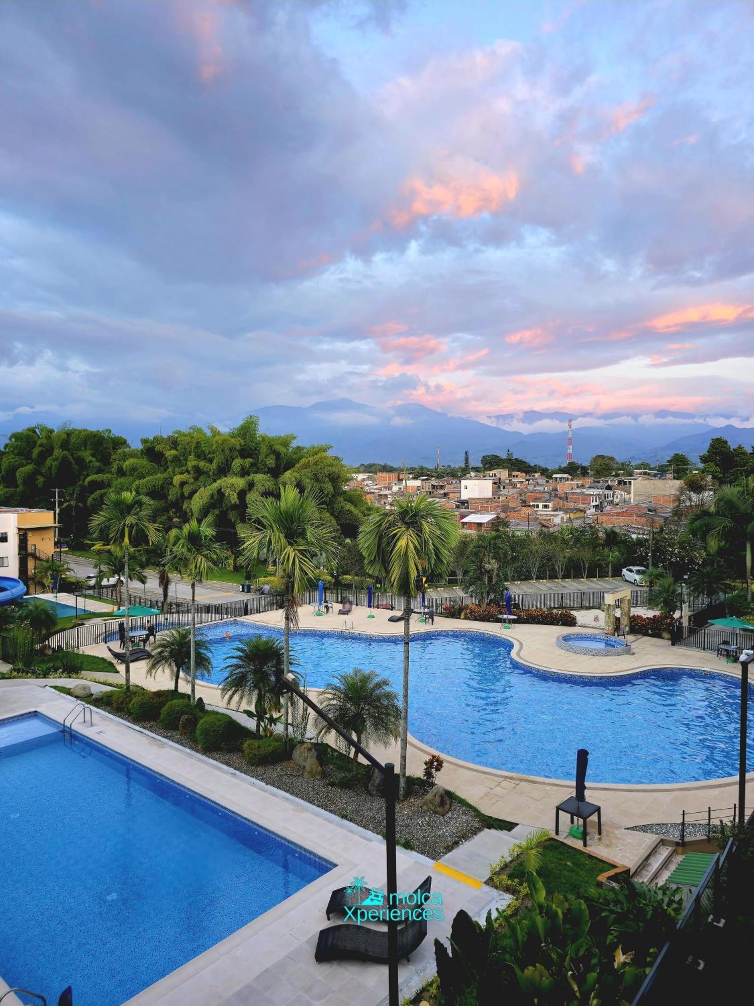 Apartamento Privado Vacacional A 5M Del Aeropuerto, 20 Minutos Del Parque Del Cafe Y Centro De Armenia Con 4 Piscinas, 3 Jacuzzi, Sauna By Molca Xperiences 2H Exterior foto